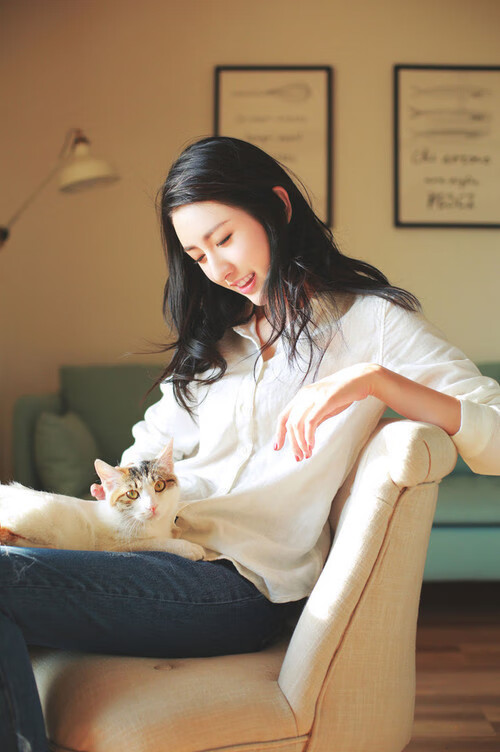 Kaiyun(中国)开云-广东队内线组合发挥稳定成为防守屏障，广东队内线问题如何解决